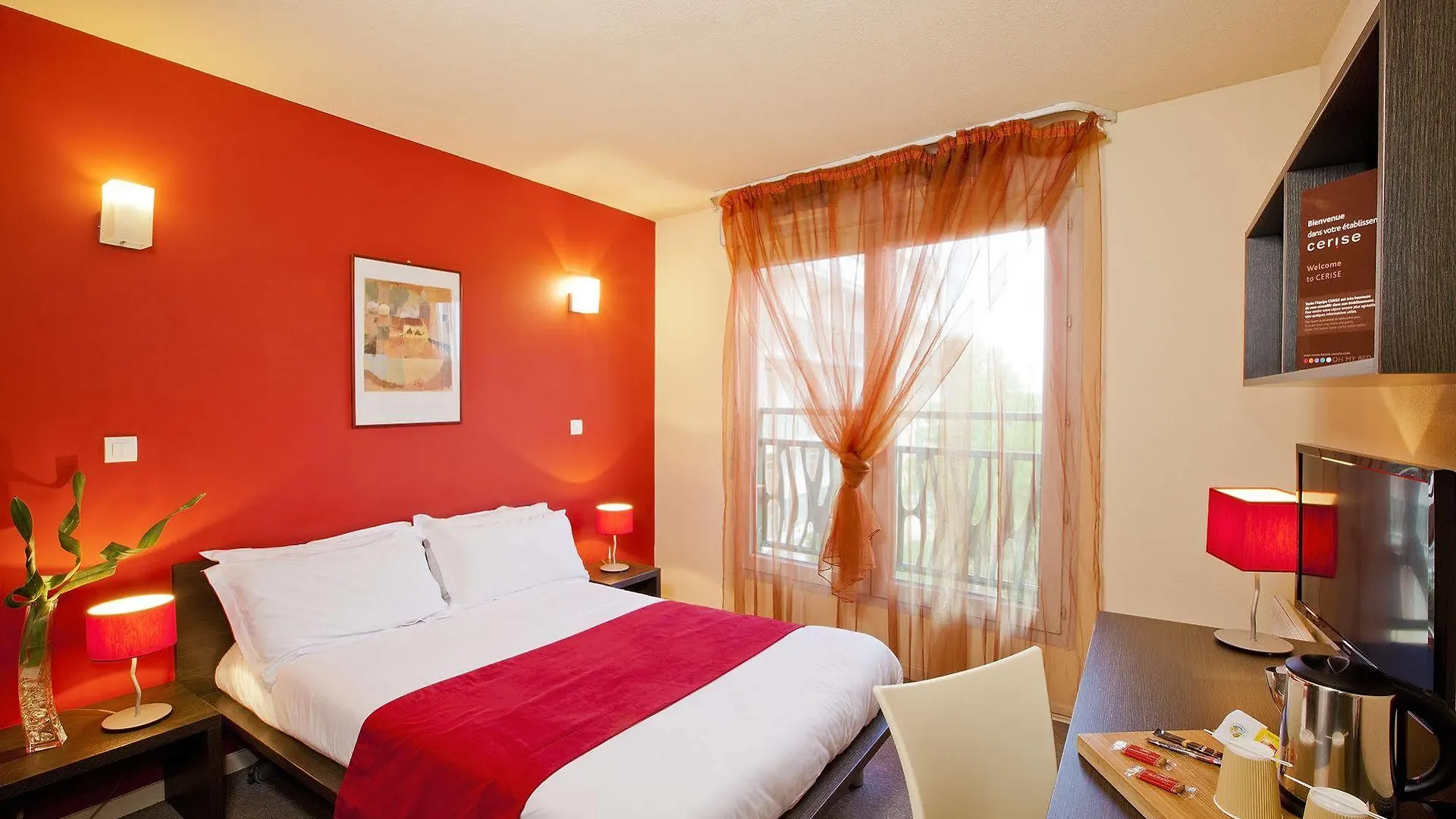 Aparthotel Cerise Valence