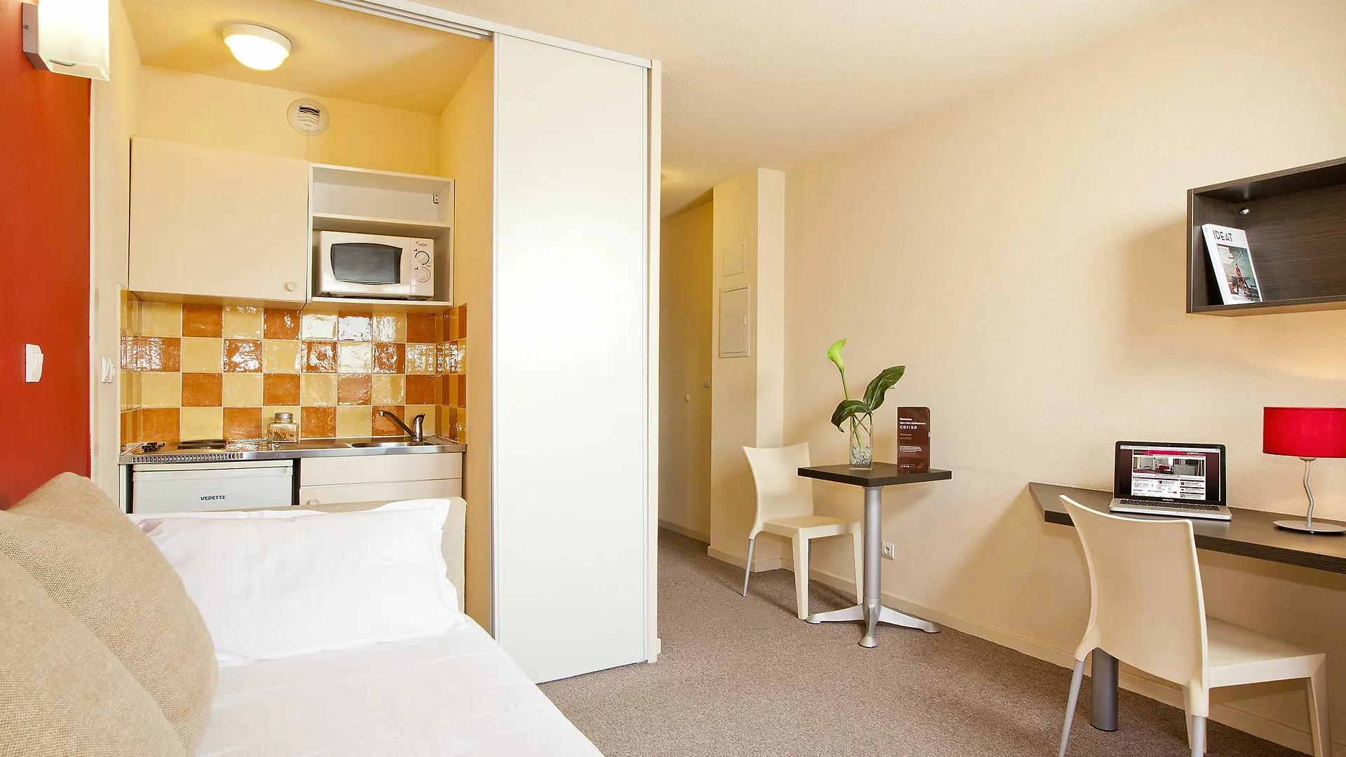 Cerise Valence Aparthotel Valence  3*, Valence (Drome)